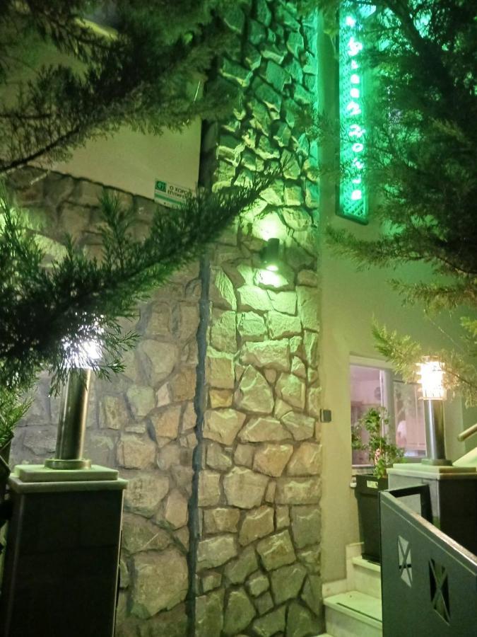 Green House Néa Péramos 외부 사진